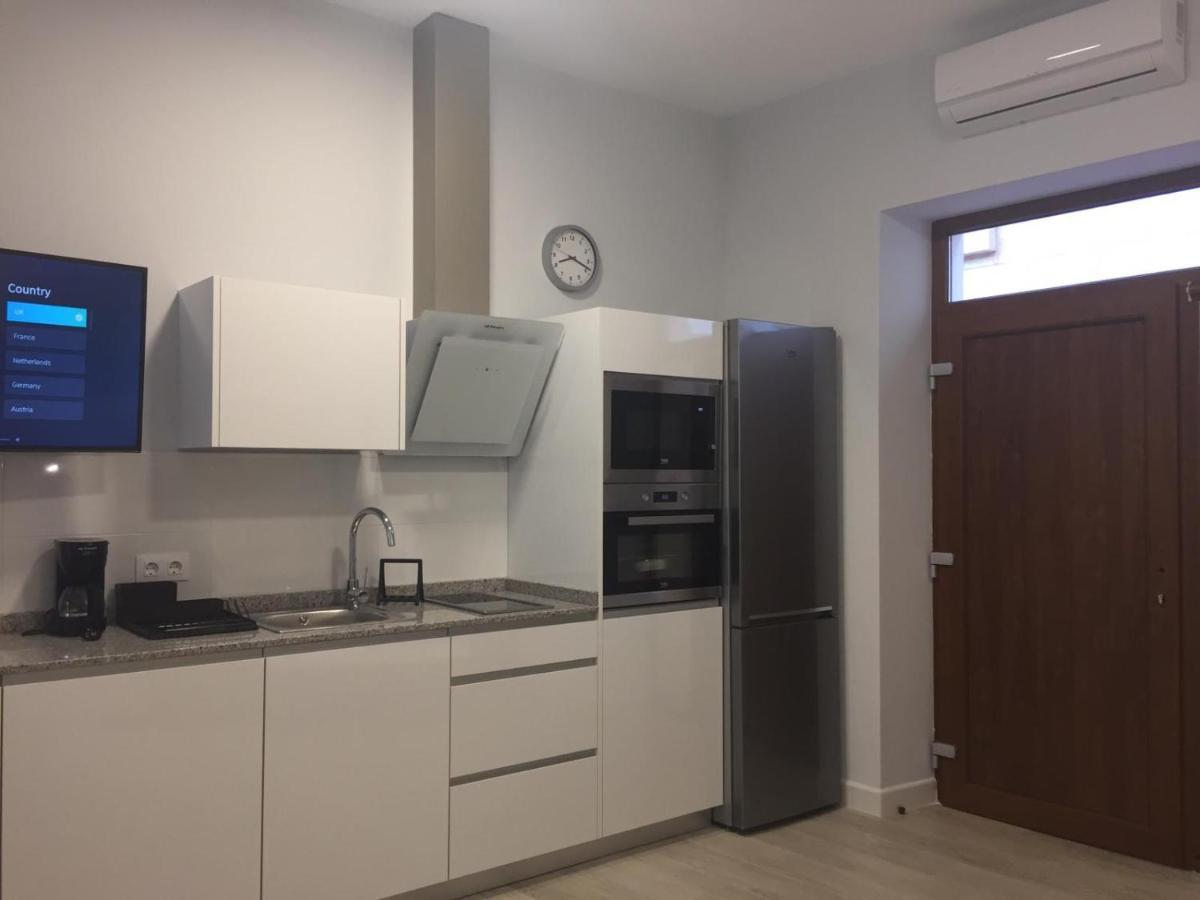 Apartamentos La Encarnacion III Лос Алказарес Экстерьер фото