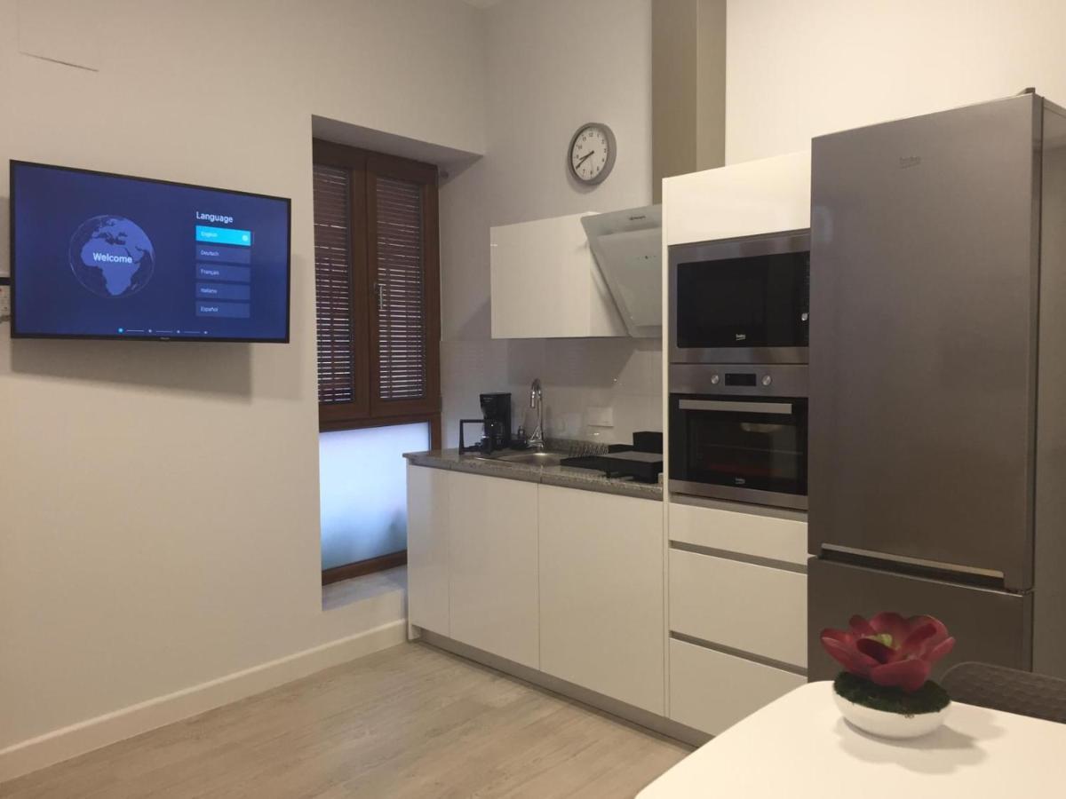 Apartamentos La Encarnacion III Лос Алказарес Экстерьер фото
